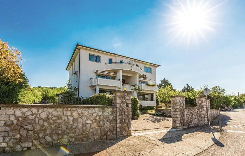 コストレナLux Apartman Leoアパートメント エクステリア 写真